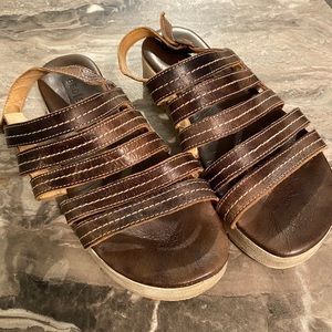 COPY - Bed Stu Sandles